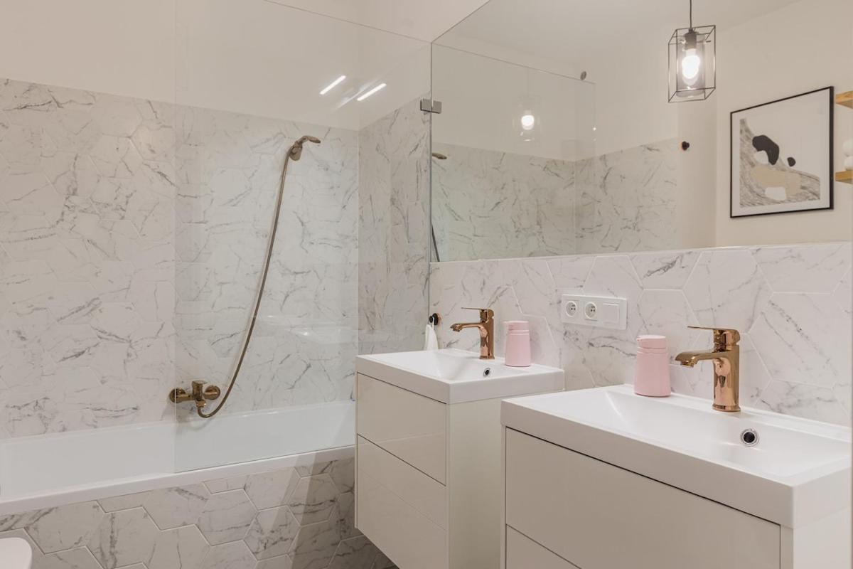 Amazing, Spacious In The Center! Varsavia