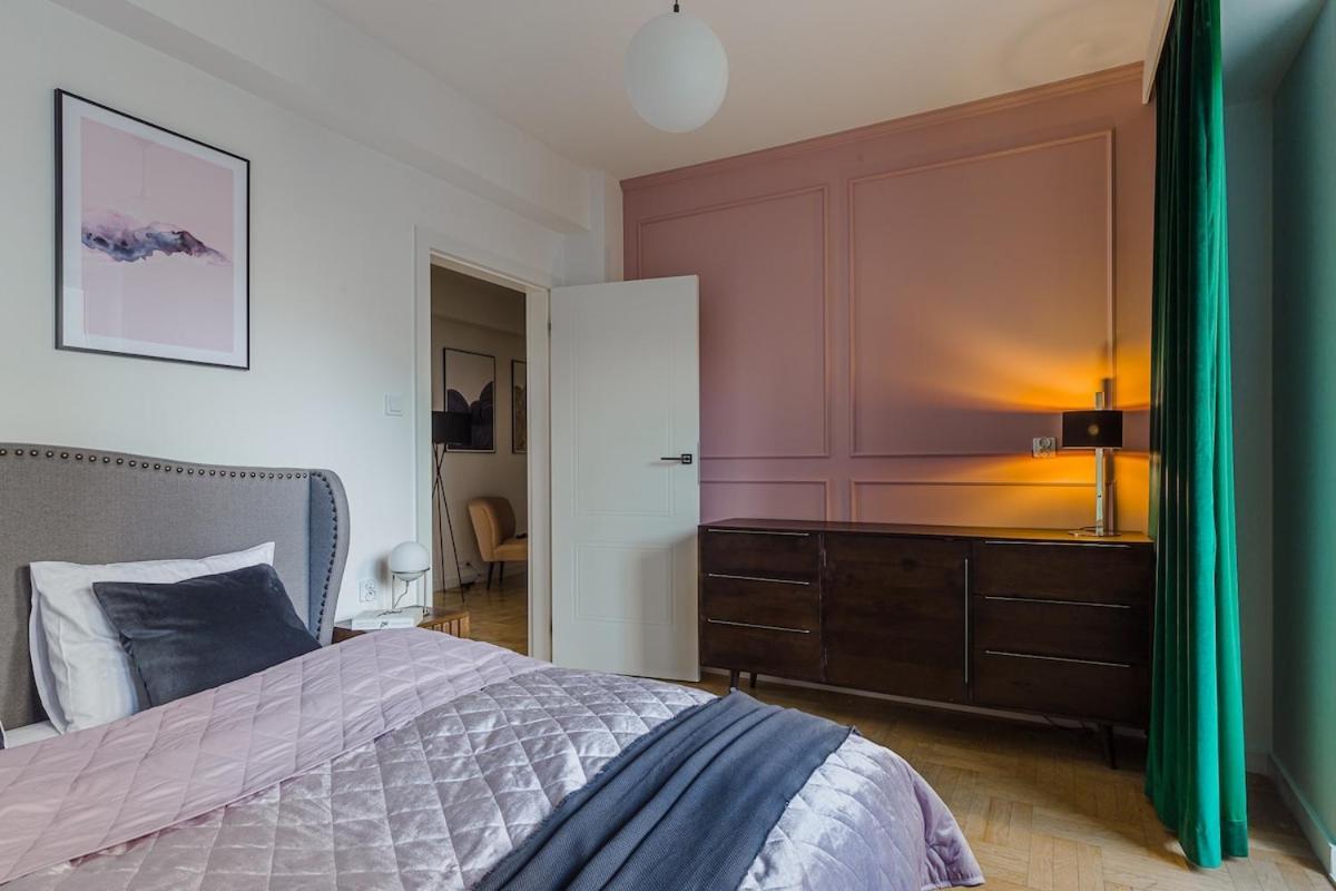 Amazing, Spacious In The Center! Varsavia